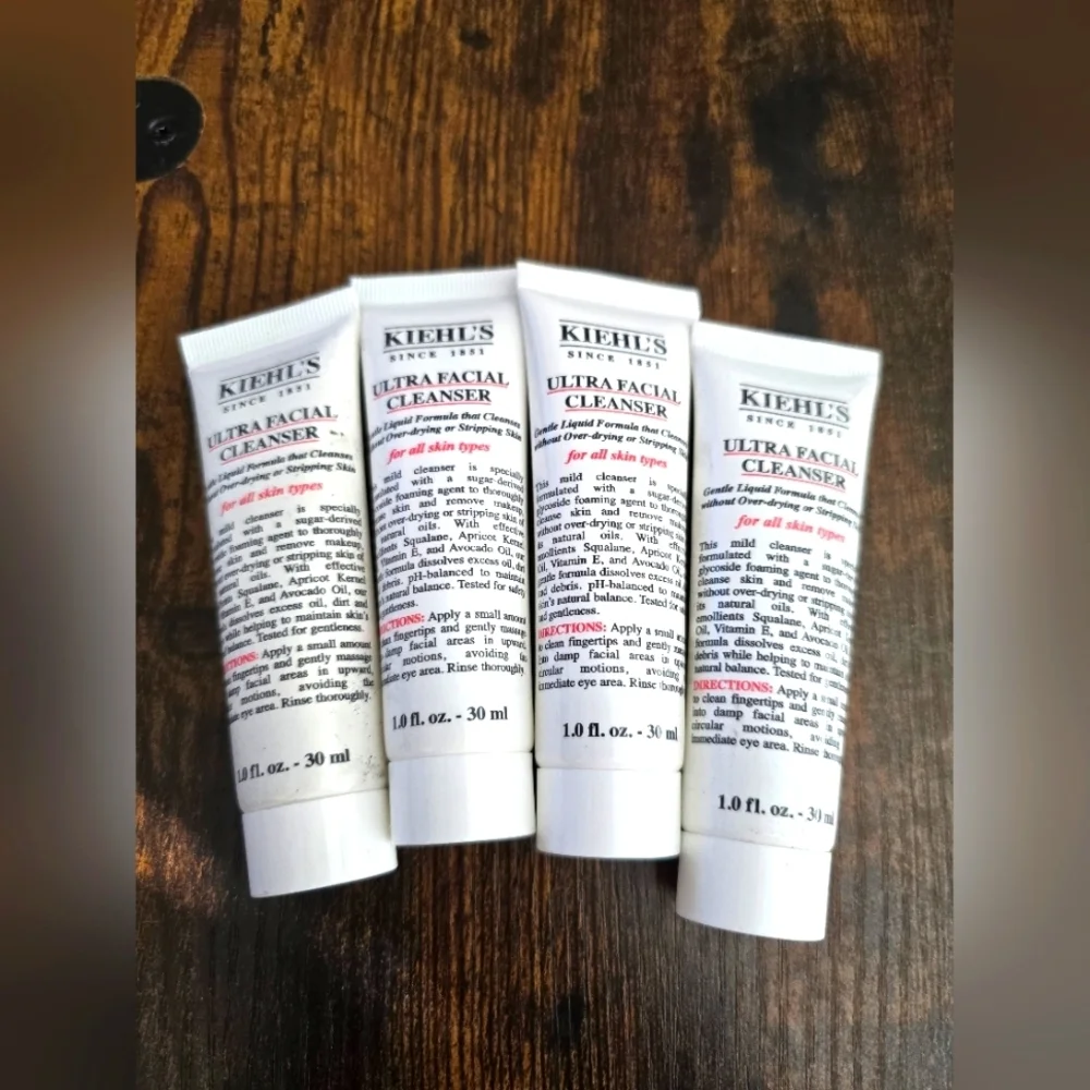 NEW! Kiehl's, Ultra Facial Cleanser, 1.0 fl oz/30ml, BUNDLE of 4